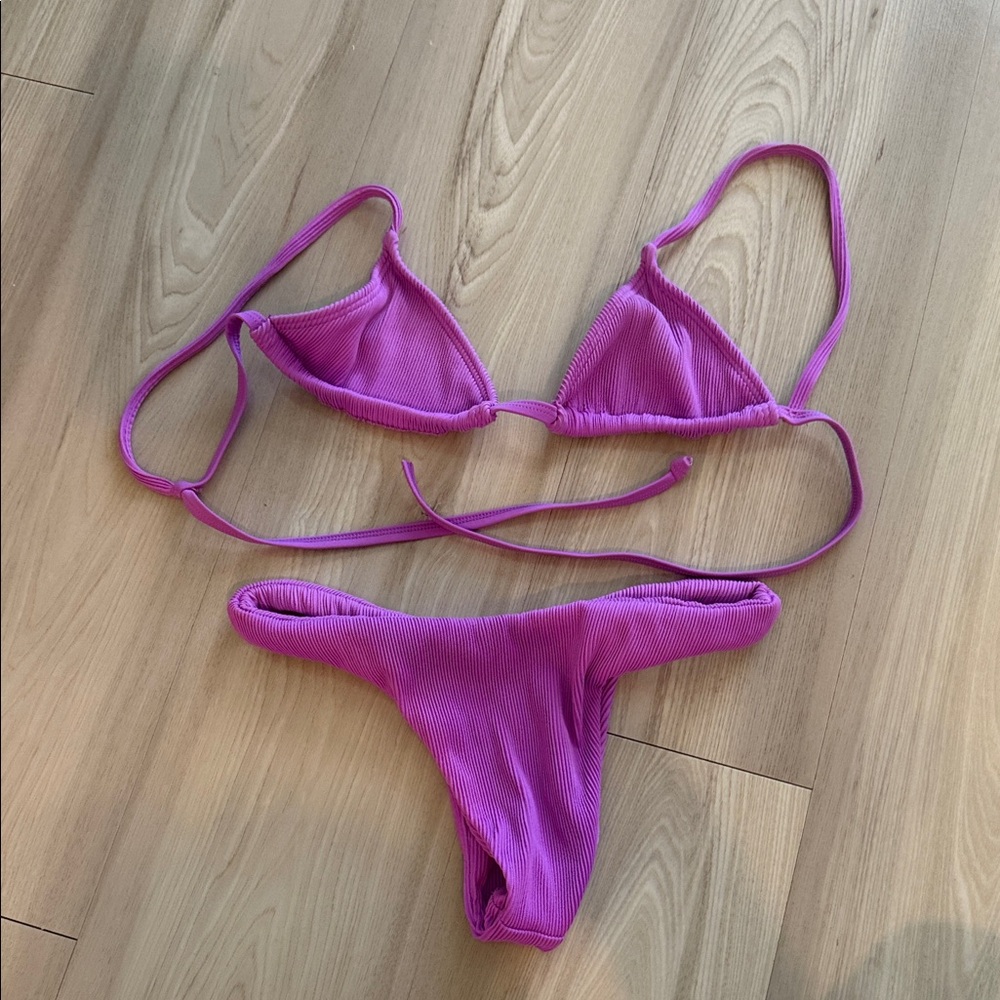Kulani Kinis Magenta Bikini Set
